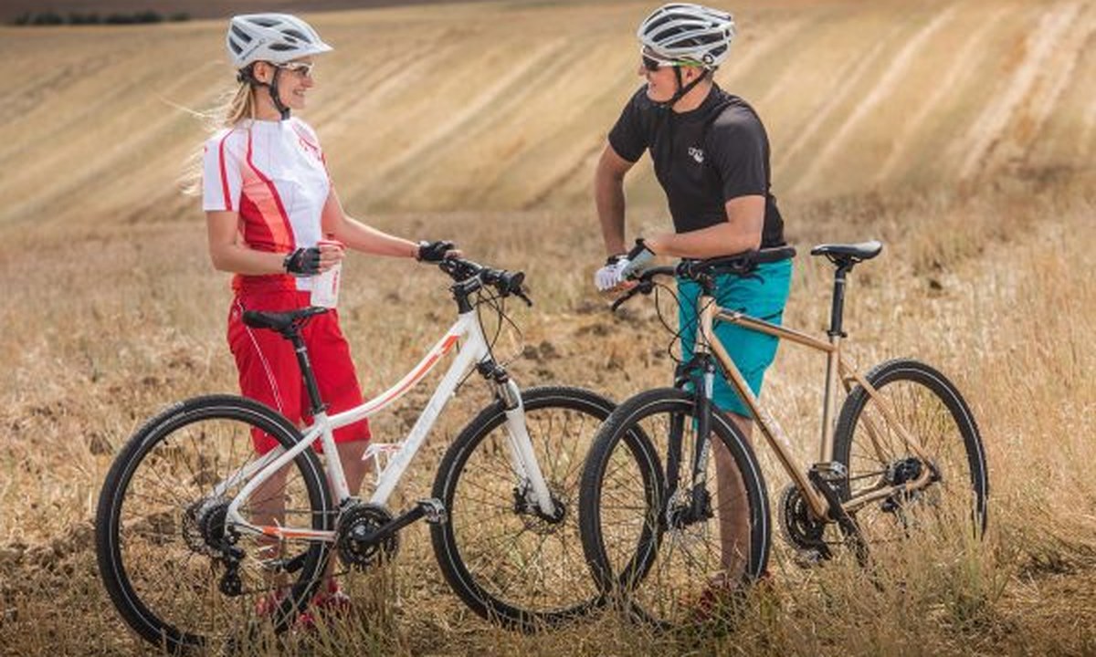 Biciclete trekking pentru ture și deplasări mai lungi