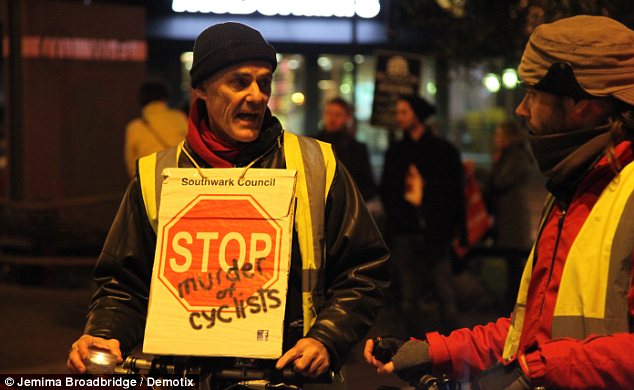 stop mortii biciclistilor