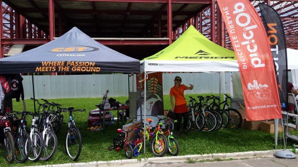 stand Biciclop stand Biciclop iubim 2 roti
