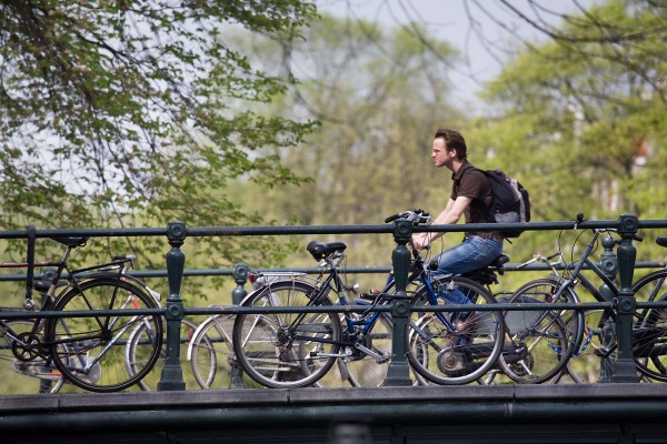 Amsterdam si bicicletele Gazelle