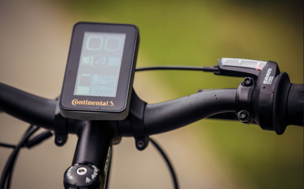 Dispozitiv conectare e-bike si smartphone