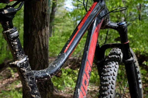MTB modern cu anvelope late de 27.5x2.8 inch