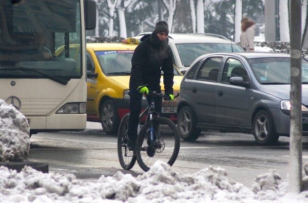 Echipare pedalat iarna - Bucuresti